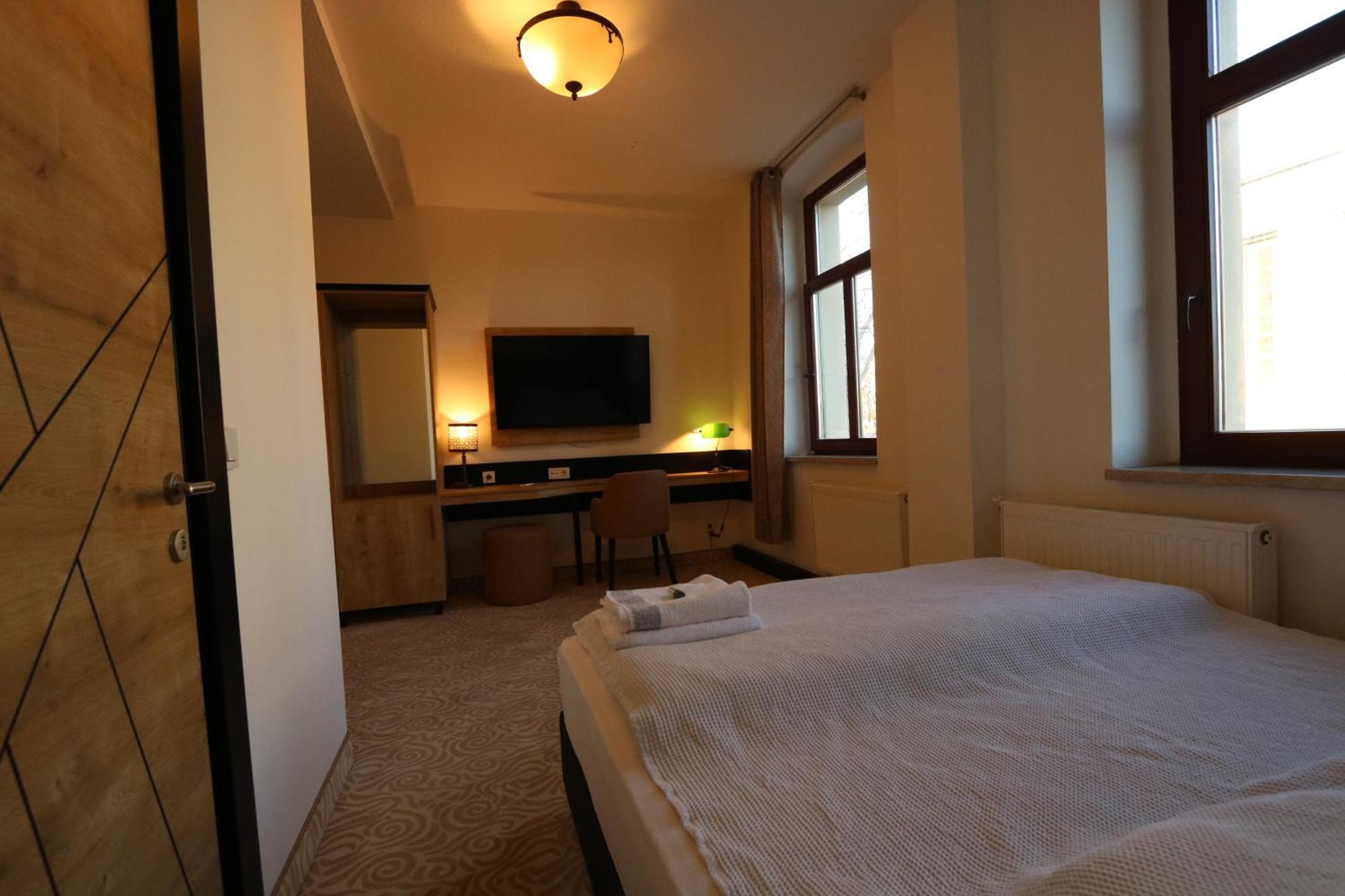 Hotel Am Fluss Saale Weißenfels Zewnętrze zdjęcie